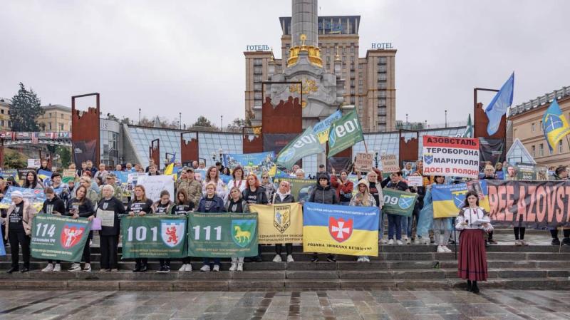 У Києві відбулася акція, присвячена підтримці зниклих безвісти та полонених військових.